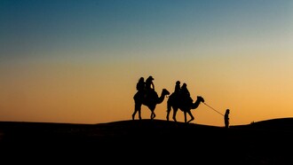 Les Émirats  pourraient déclencher des processus évolutifs à étendre au reste du monde arabe