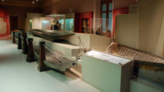 Espejos culturales. Courtesy of Museo de La Plata