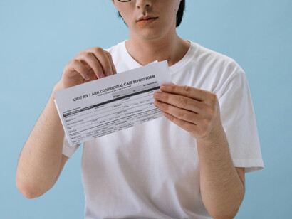 La salud digital permite integrar información proveniente de laboratorios, dispositivos conectados y registros clínicos para anticipar enfermedades y personalizar tratamientos