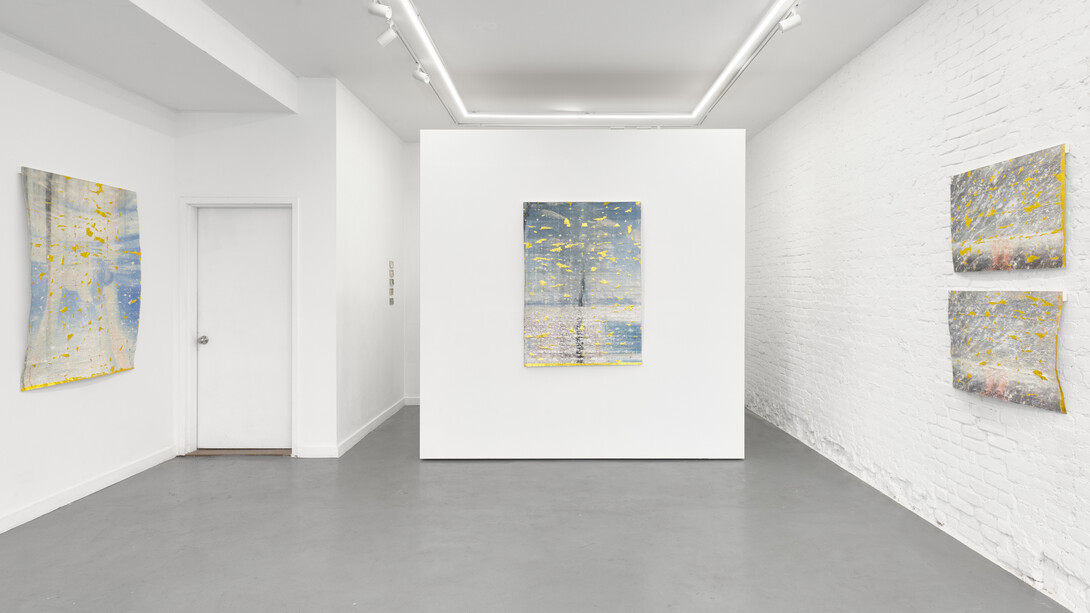Jaspal Birdi, Between standing and moving, exhibition view. Courtesy of Trotter & Sholer Gallery. Photo by Shark Senesac