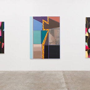 Installation View of BRITTON TOLLIVER: Bend To Play. Courtesy of the artist and Luis De Jesus Los
Angeles. Photo by Michael Underwood.