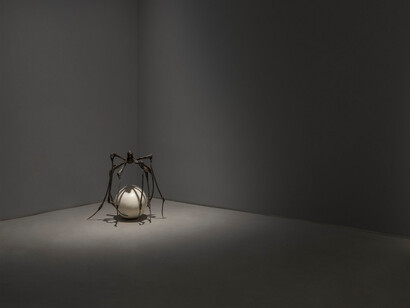 Louise Bourgeois, Soft landscape, exhibition view. Courtesy of Hauser & Wirth Gallery