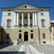 Schio, palazzo Fogazzaro, sede della mostra.