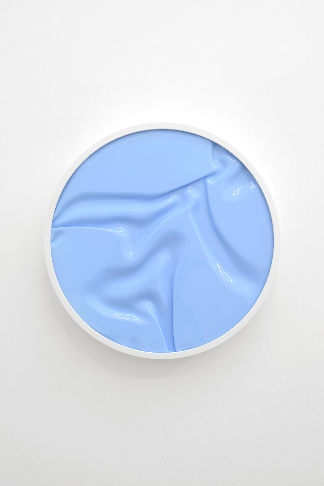 Vanessa Safavi, Astronaut on drugs (XANAX), 2015, silicon, frame, 47,7 cm x 6 cm