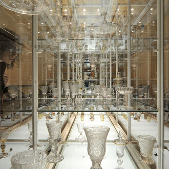 Renaissance baroque rococo, exhibition view. Courtesy of Museum für angewandte Kunst