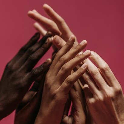 Nous nous dirigeons vers une nouvelle ère dans laquelle les anciennes valeurs du multilatéralisme, de la coopération, de la solidarité et des droits de l'homme sont en train de disparaître