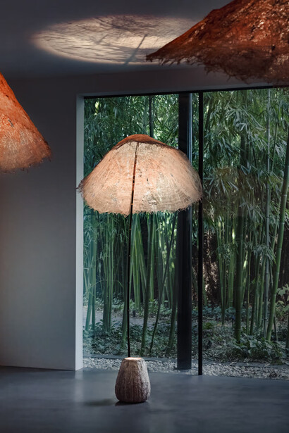 Aki+Arnaud Cooren, Komorebi, exhibition view. Courtesy of Carpenters Workshop Gallery 