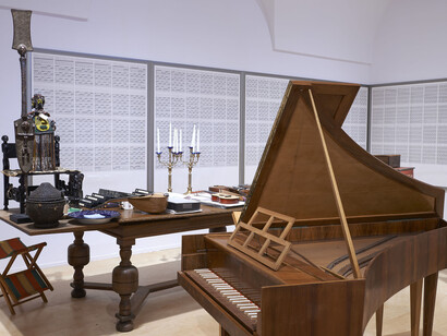 Vista de sala / gallery view El tiempo y las cosas. La casa-estudio de Hanne Darboven (imagen 1)