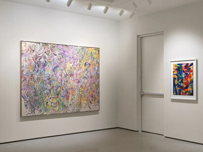 Abelardo Morell: out of paper, in dialogue with Gene Davis, Kenneth Noland, Jules Olitski & Larry Poons, exhibition view. Courtesy of Edwynn Houk Gallery