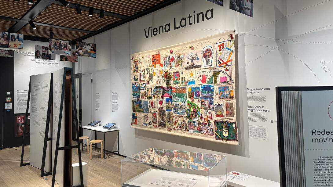 Various artists, Viena Latina. Living between worlds, exhibition view. Courtesy of Wien Museum