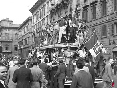 25 aprile 1945, La Liberazione, ©Archivio Storico Luce Timeline