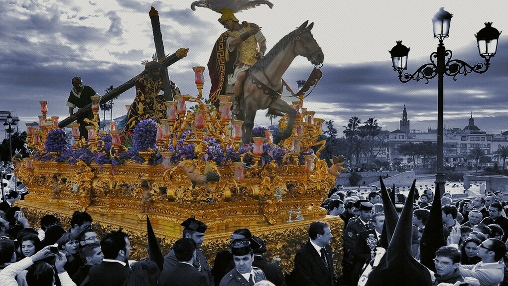 Semana Santa en Sevilla. El Cristo de las Tres Caídas cruzando el puente de Triana