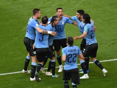 Los jugadores uruguayos celebran un gol ante Rusia