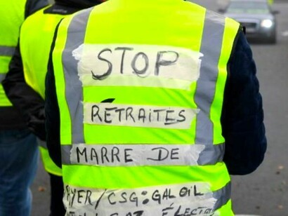 Hasta el gorro de tasas e impuestos