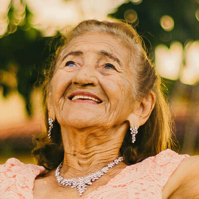 Wir wussten, dass sie von der Sechs-Uhr Messe kam, obwohl sie behauptete, nicht an Gott zu glauben