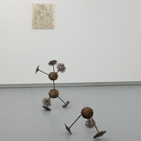 A Kiss Under the Tail. Courtesy of Arsenal Contemporary