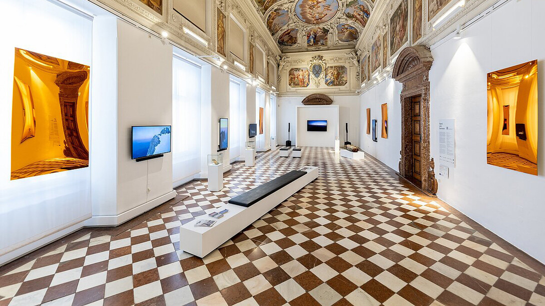 Signal from Dachstein, exhibition view. Courtesy of Schloss Trautenfels