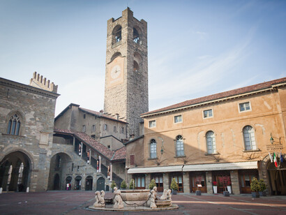 Piazza Vecchia de Bérgamo. Italia