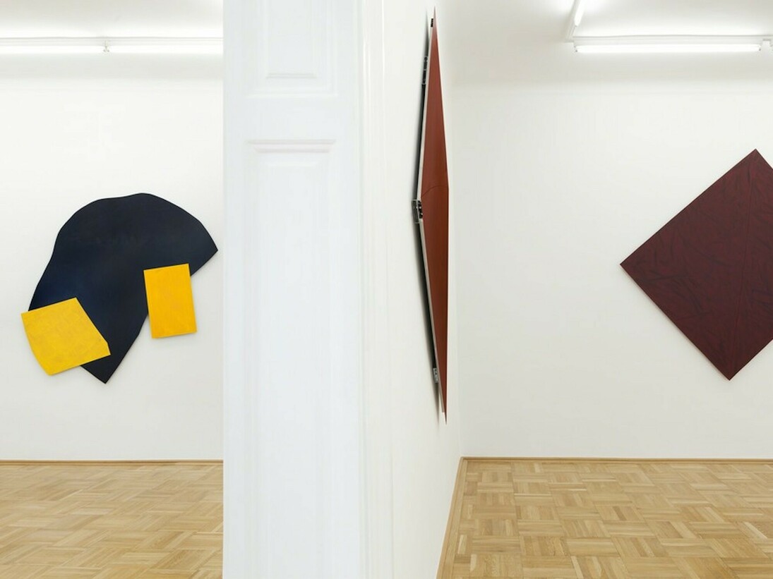 Imi Knobel, Exhibition view. Courtesy of Galerie nächst St. Stephan Rosemarie Schwarzwälder