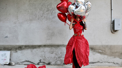 Manuela Maroli, Omnia Vincit Amor (Love Conquers All), 2015 - Assistenza artistica di Stefano Boffi