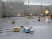 Tarek Atoui, Ausstellungsansicht. Mit freundlicher Unterstützung des Künstlers und des Kunsthaus Bregenz. Foto von Markus Tretter