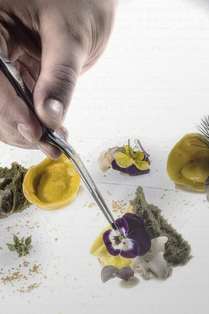 Un piatto dello chef Giuseppe Tarantino del Ristorante Corbezzoli