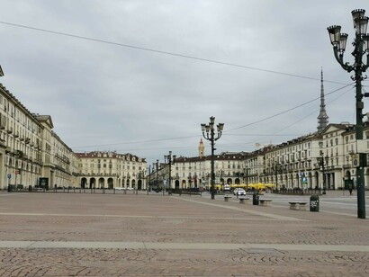 Torino, centro e strade deserte per Coronavirus