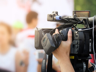 Reporters are picking and choosing what the American people are allowed to know
