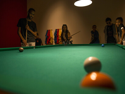 Coletivo Legítima Defesa
Performance RE- EXISTÊNCIA NEGRX durante a abertura da exposição Somos Muit+s, que aconteceu como parte da programação de untitled 2019 (demo station n.7), o palco para demonstrações proposto pelo artista tailandês Rirkrit Tiravanija.
Foto: Levi Fanan / Pinacoteca
