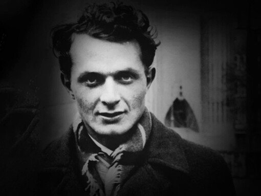 John Fante (1909-1983) fue un escritor estadounidense. Nacido en una familia humilde de origen italiano, estudió en la Universidad de Colorado