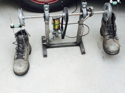 *El Hacedor de Marionetas*, de Janet Cardiff y George Bures Miller. Botas