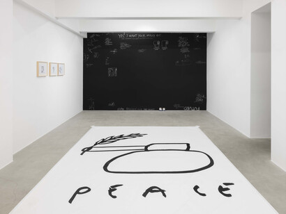 Dan Perjovschi, Drawing anarchy, exhibition view. Courtesy of kaufmann repetto