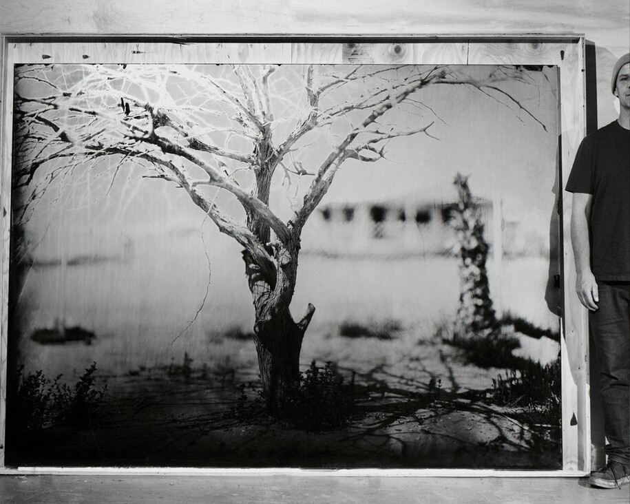 Ian Ruhter. Courtesy of Art Ventures Gallery