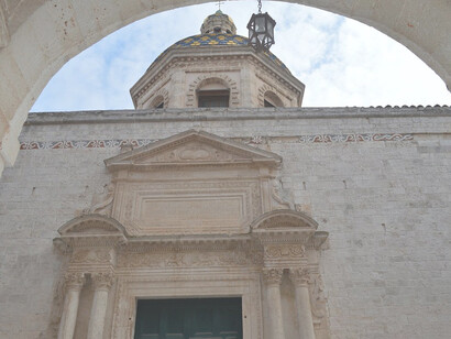Monastero di San Benedetto, Conversano, Italia. Il potere delle badesse di Conversano ricopre il periodo tra il 1266 e il 1810