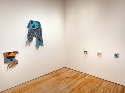 Jo Smail, Thinking like an oyster, exhibition view. Courtesy of Goya Contemporary