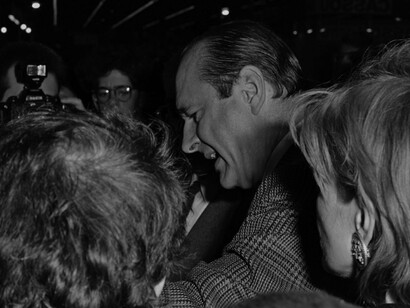 Jacques Chirac, em 1990. Em 1997, sob a presidência de Jacques Chirac, o parlamento tendeu a ser minoritário ao encontro das intenções de governabilidade do governo