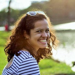 Ellen Maria Vasconcellos