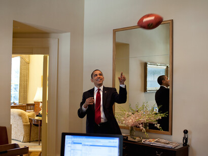 Barack Obama as Hermes