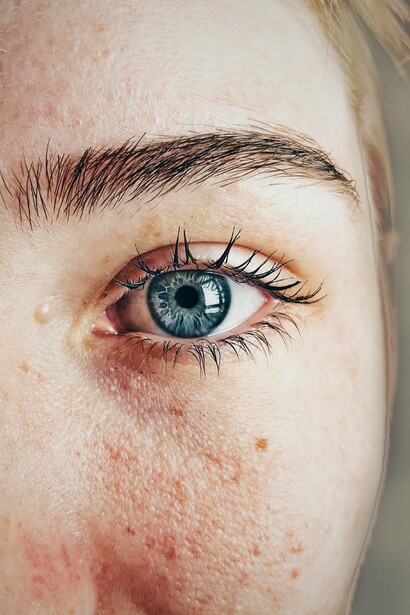 Person with blue eyes