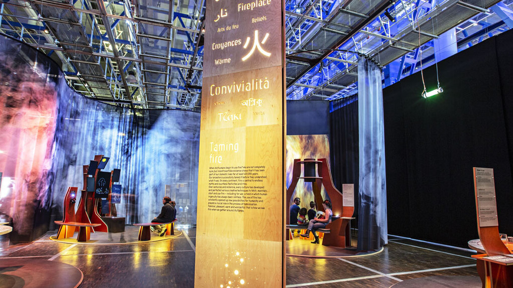 Feu. Courtesy of Cité des Sciences et de l'Industrie
