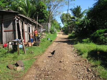 La montée à la maison de Manina