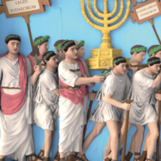 A conjectural reconstruction of the polychromy of the Yeshiva University Arch of Titus spoils panel (VIZIN: The Institute for the Visualization of History and the Yeshiva University Arch of Titus Project)
