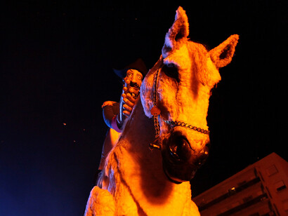 Carros de foc. El Caballo Real