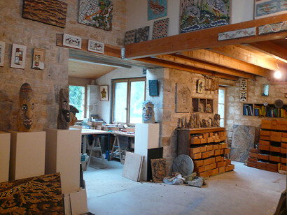 Atelier de Christian Sicault. Il faut acquérir un sens de l’observation aigüe et une finesse dans sa pratique pour explorer l’essence de ces choses