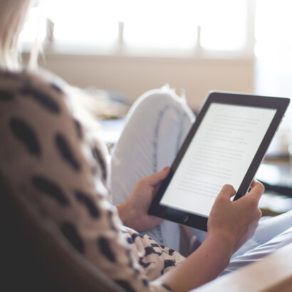 É necessário um equilíbrio saudável quanto ao uso da internet para evitar consequências negativas para a saúde mental