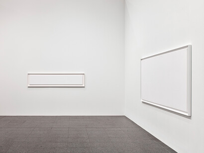 Anne Truitt, Pioneer of minimal art, exhibition view. Courtesy of Kunstsammlung Nordrhein-Westfalen