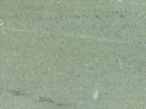 Trozo de arenisca de Sarsen: muestra de mano de un trozo, de la que son la mayor parte de las rocas visibles en Stonehenge, la composición de los granos es de cuarzo, plagioclasas y óxidos de hierro y se formaron hace unos 60 millones de años.