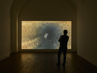Installation view, Peter Fischli David Weiss, 'Should I paint a pirate ship
on my car with an armed figure on it holding a decapitated head by the
hair?', Sprüth Magers, London, 16 January - 14 March, 2020 Courtesy Sprüth Magers
Photography: Stephen White