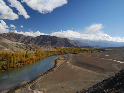 Indus flows serene in Ladakh, but for how long, with several hydro-electricity projects planned on it? © Ashish Kothari