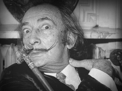 Salvador Dalí, principal exponente del surrealismo, corriente artística que expone la naturaleza de los sueños